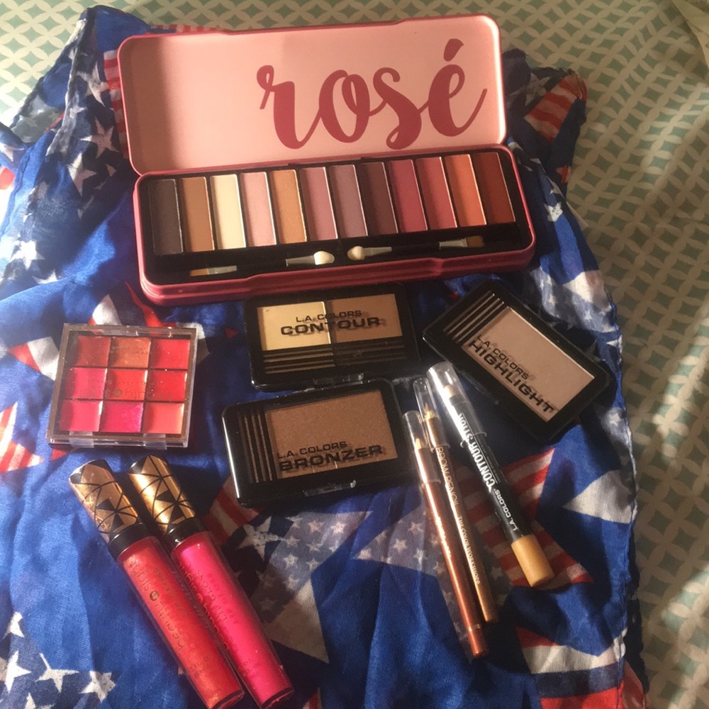 Makeup bundle all Brand new